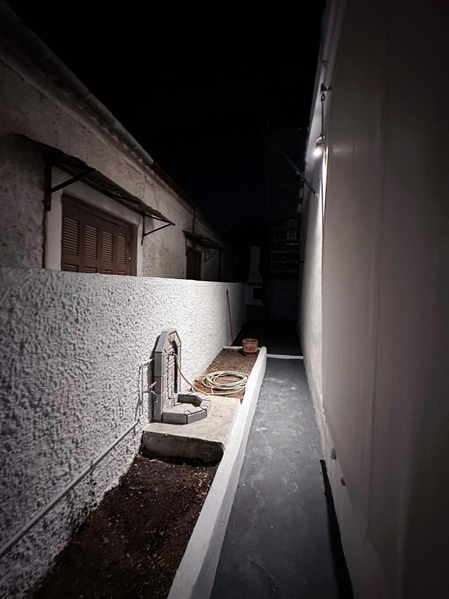 Salamis Luxury Escape Villa ภายนอก รูปภาพ
